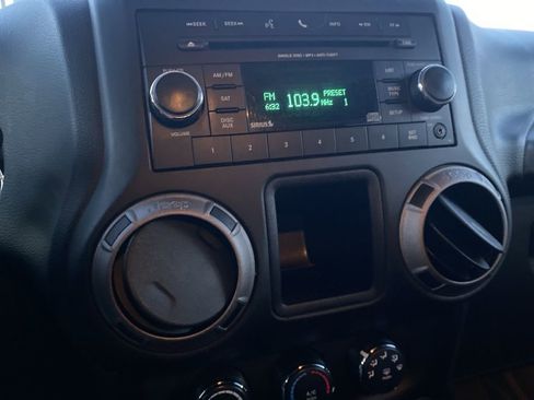 Used 2016 Jeep Wrangler Willys Wheeler image 14