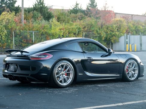 Used 2016 Porsche Cayman GTS image 4