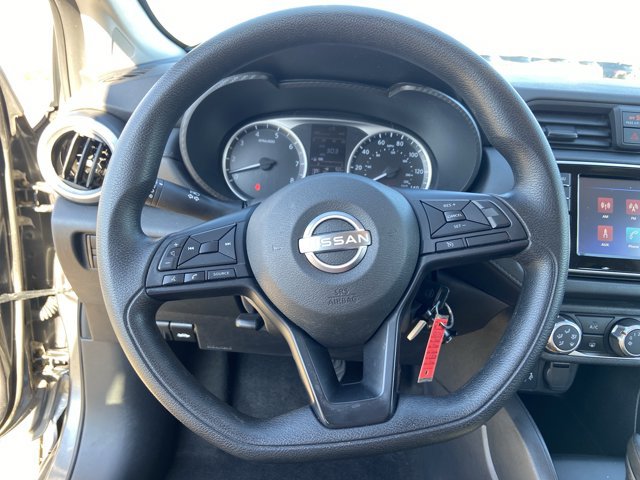 Used 2025 Nissan Versa S w/ Trunk Package FWD image 37