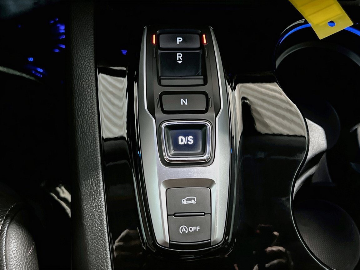 Used 2019 Honda Pilot Elite image 13
