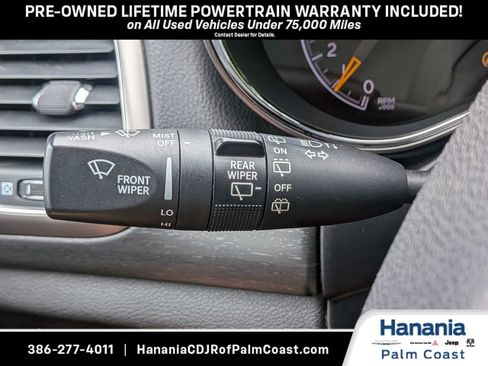 Used 2018 Jeep Grand Cherokee Laredo AWD/4WD image 29