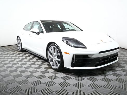 New 2026 Porsche Panamera 4 image 28