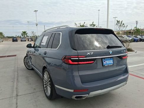 Used 2024 BMW X7 xDrive40i AWD/4WD image 4