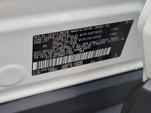 Certified 2022 Toyota RAV4 XLE Premium image 18