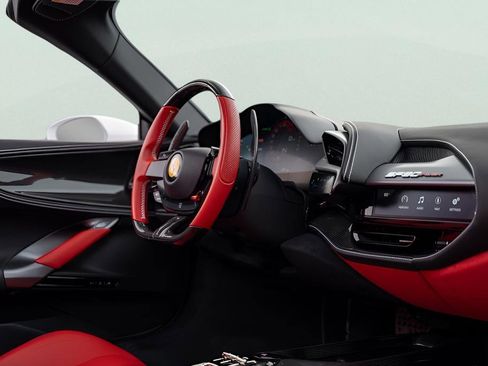 Used 2022 Ferrari SF90 Spider AWD/4WD image 47