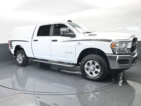 Used 2023 RAM 2500 Big Horn w/ Level 1 Equipment Group image 8