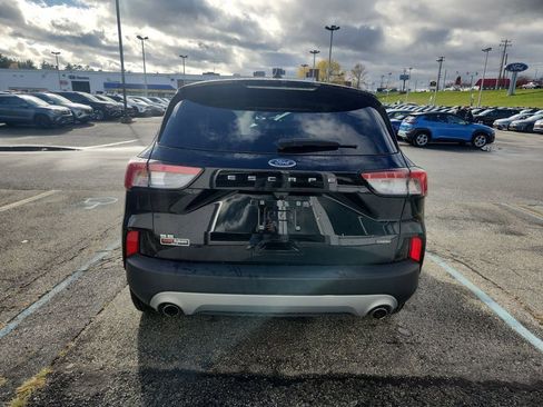 Certified 2022 Ford Escape SE w/ Convenience Package image 6