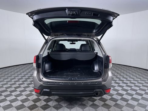 Used 2022 Subaru Forester Limited w/ Popular Package #2 image 25