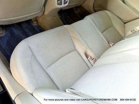 Used 2010 Lexus ES 350 image 24