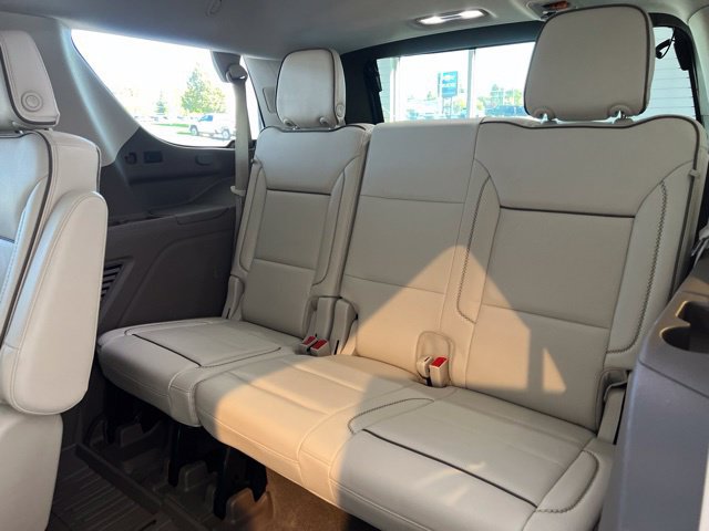 Used 2021 GMC Yukon Denali w/ Denali Premium Package AWD/4WD image 25