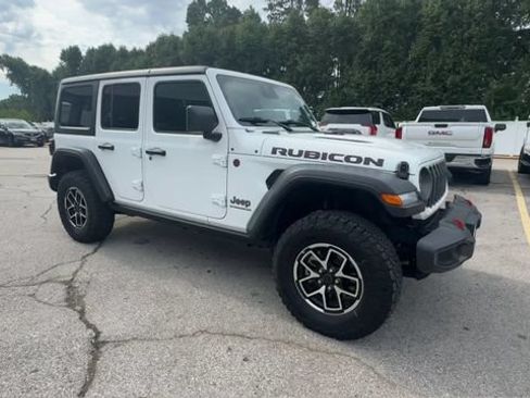 Used 2026 Jeep Wrangler Unlimited Rubicon AWD/4WD image 2