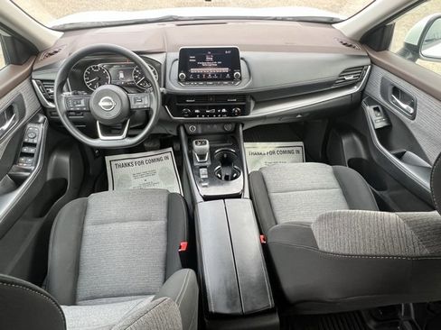 Certified 2023 Nissan Rogue SV image 15
