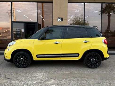 Used 2017 FIAT 500L Trekking w/ Urbana Appearance Package image 6