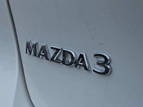 New 2026 MAZDA MAZDA3 2.5 S Hatchback w/ Premium Pkg image 22