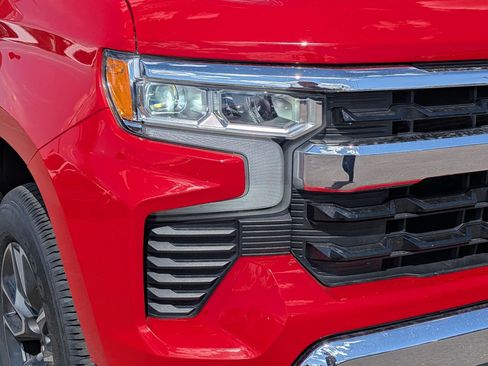 Used 2023 Chevrolet Silverado 1500 LT w/ All Star Edition Plus AWD/4WD image 10