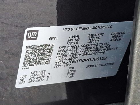 Used 2023 Chevrolet Suburban RST w/ Luxury Package AWD/4WD image 26