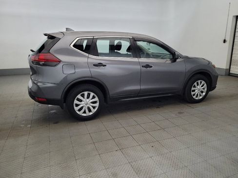 Used 2019 Nissan Rogue S image 10