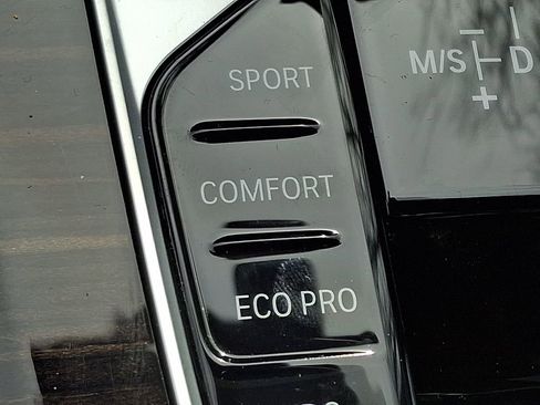 Certified 2023 BMW X5 xDrive40i image 26