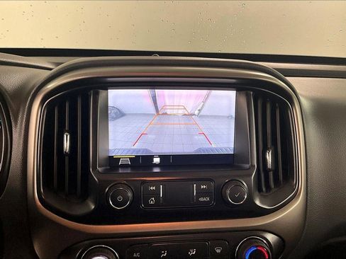 Used 2021 Chevrolet Colorado Z71 image 15