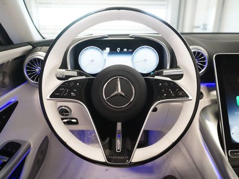 New 2026 Mercedes-Benz Maybach SL 680 image 22