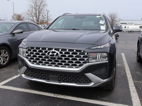 Used 2023 Hyundai Santa Fe SEL w/ Premium Package image 10