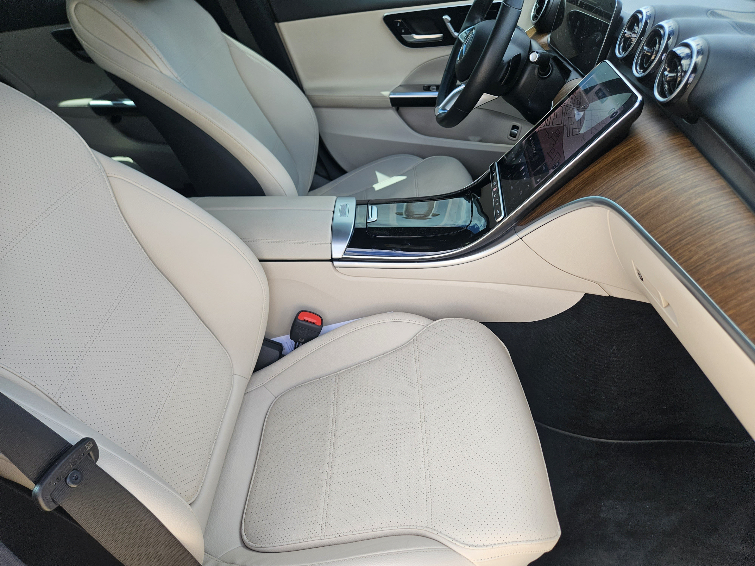 Used 2023 Mercedes-Benz C 300 4MATIC Sedan image 14