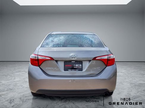 Used 2015 Toyota Corolla LE FWD image 6