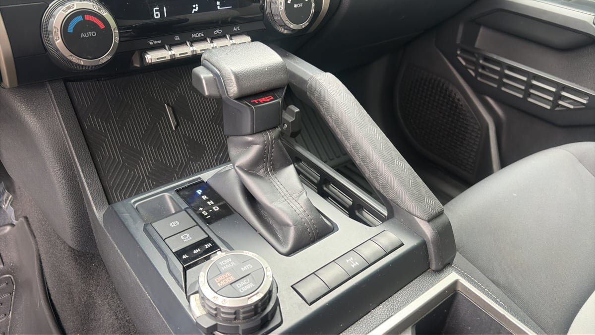 Used 2024 Toyota Tacoma TRD Off-Road AWD/4WD image 17