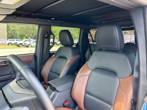 Used 2024 Ford Bronco Outer Banks image 13