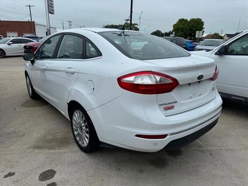 Used 2014 Ford Fiesta Titanium image 4