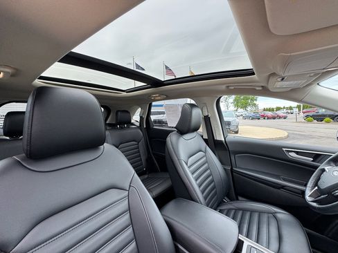 Used 2024 Ford Edge SEL w/ Convenience Package AWD/4WD image 13