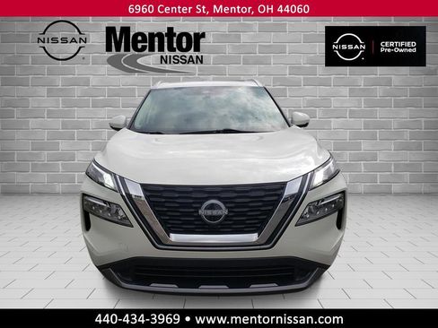 Certified 2023 Nissan Rogue SL w/ SL Premium Package image 2