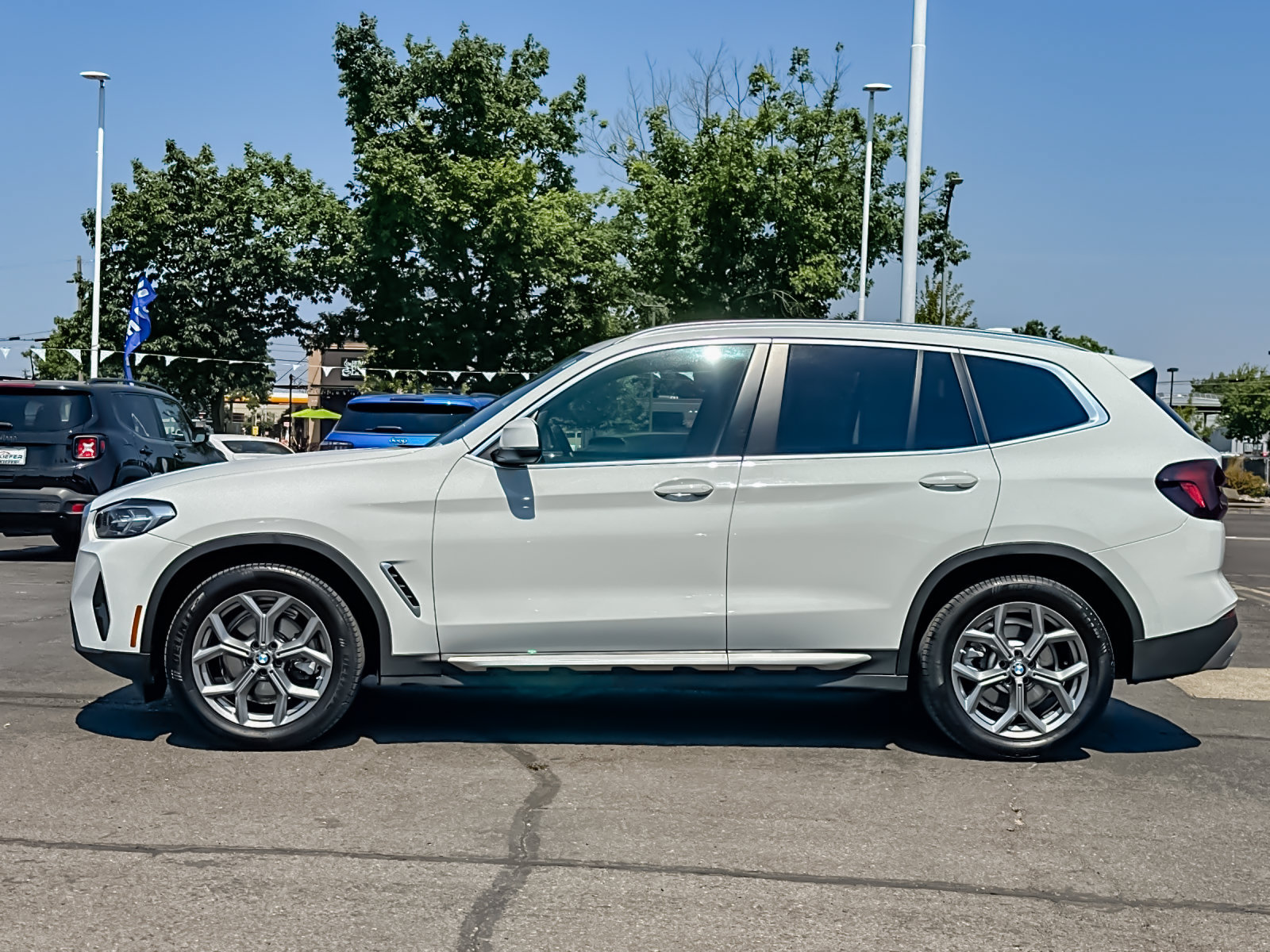 Used 2024 BMW X3 xDrive30i AWD/4WD image 6