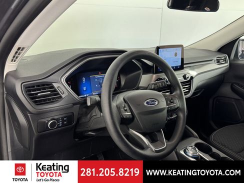 Used 2025 Ford Escape Active image 13