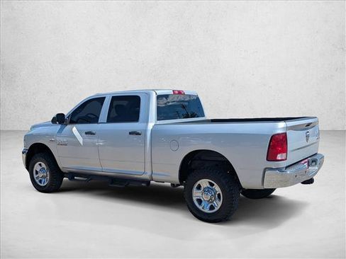Used 2018 RAM 2500 Tradesman w/ Chrome Appearance Group AWD/4WD image 7