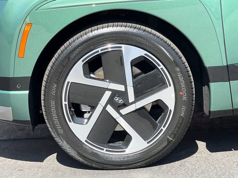 New 2026 Hyundai Ioniq 9 Calligraphy image 27