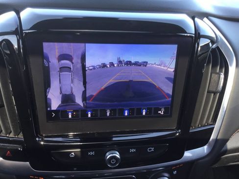 Used 2020 Chevrolet Traverse Premier w/ Redline Edition image 17