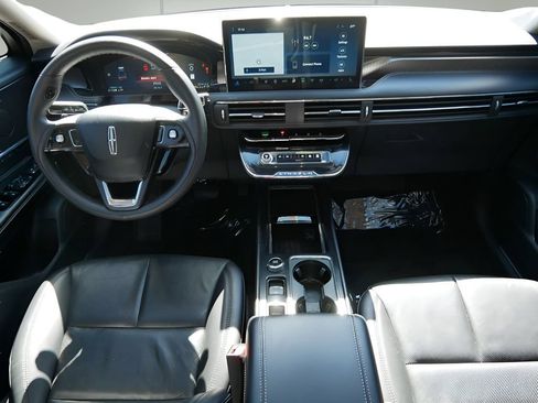 Used 2023 Lincoln Corsair Reserve w/ Equipment Group 201A AWD/4WD image 41