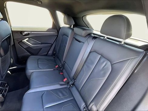 Used 2023 Audi Q3 2.0T Premium Plus w/ Premium Plus Package image 28