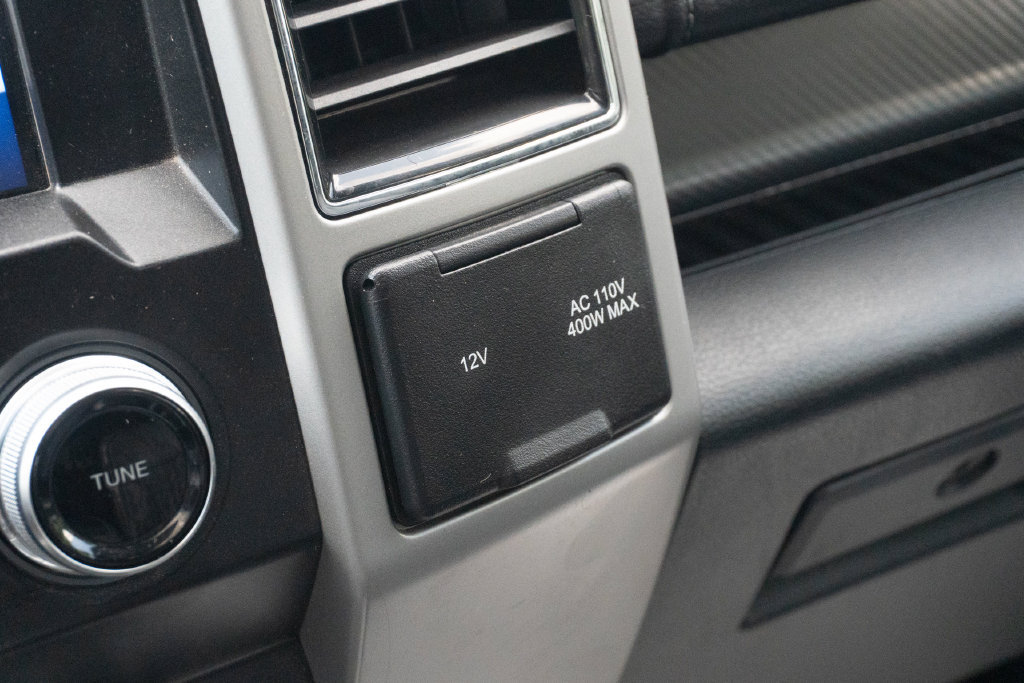 Used 2019 Ford F150 Lariat AWD/4WD image 33
