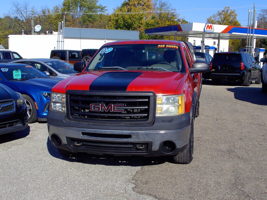 Used 2009 GMC Sierra 1500 W/T AWD/4WD image 2