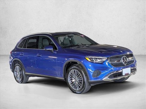 Certified 2026 Mercedes-Benz GLC 300 image 6