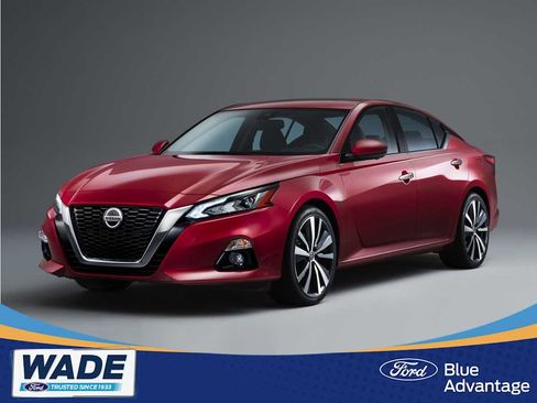 Used 2020 Nissan Altima 2.5 SR FWD image 1