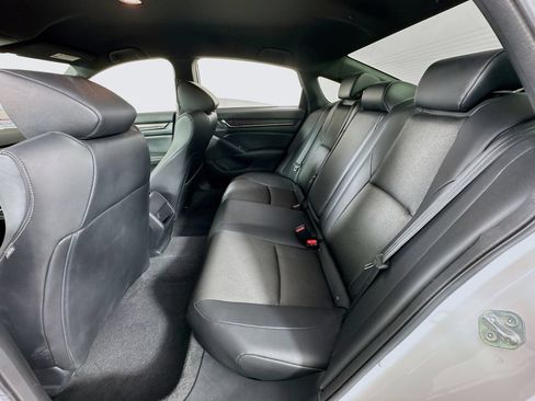 Used 2022 Honda Accord Sport image 17