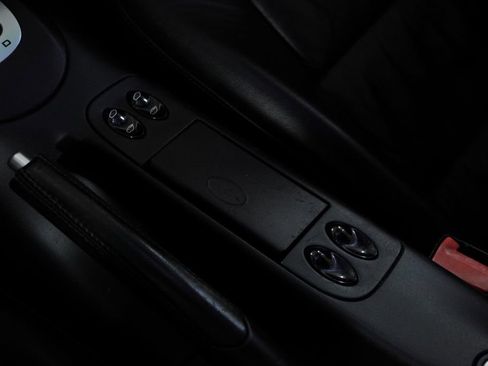 Used 2001 Porsche 911 Carrera RWD image 20
