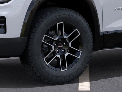 New 2026 GMC Terrain AT4 w/ Convenience Package III AWD/4WD image 9