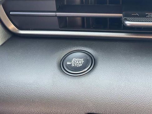 New 2026 Hyundai Elantra Sport FWD image 17