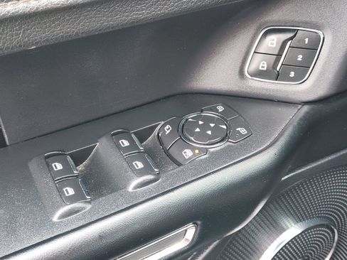Used 2019 Ford Expedition Platinum RWD image 26