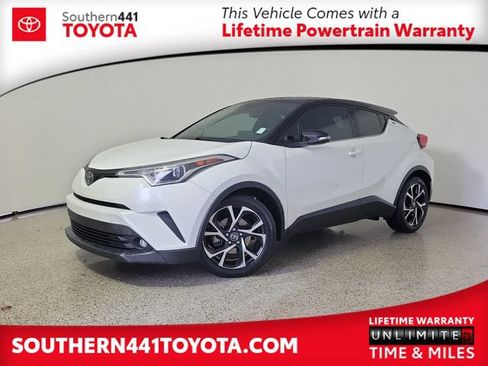 Used 2019 Toyota C-HR Limited FWD image 1