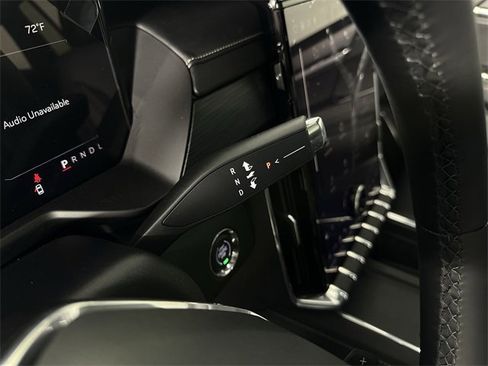 New 2025 GMC Acadia Elevation w/ Elevation Premium Package image 16